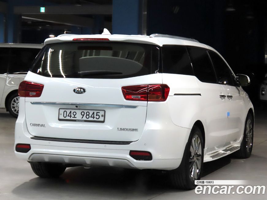 Kia Canival 2019