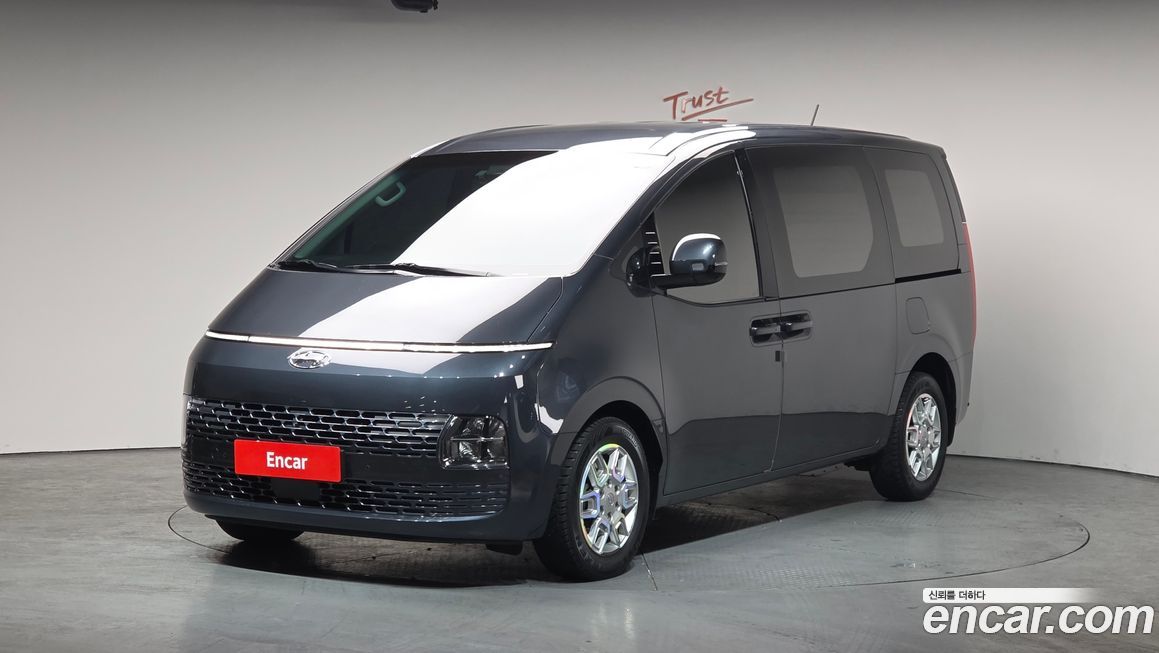 Hyundai Staria 2023