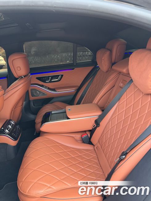 Mercedes-Benz S-Class 2021