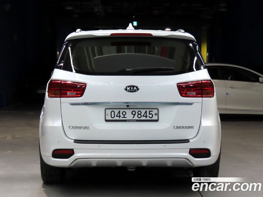 Kia Canival 2019