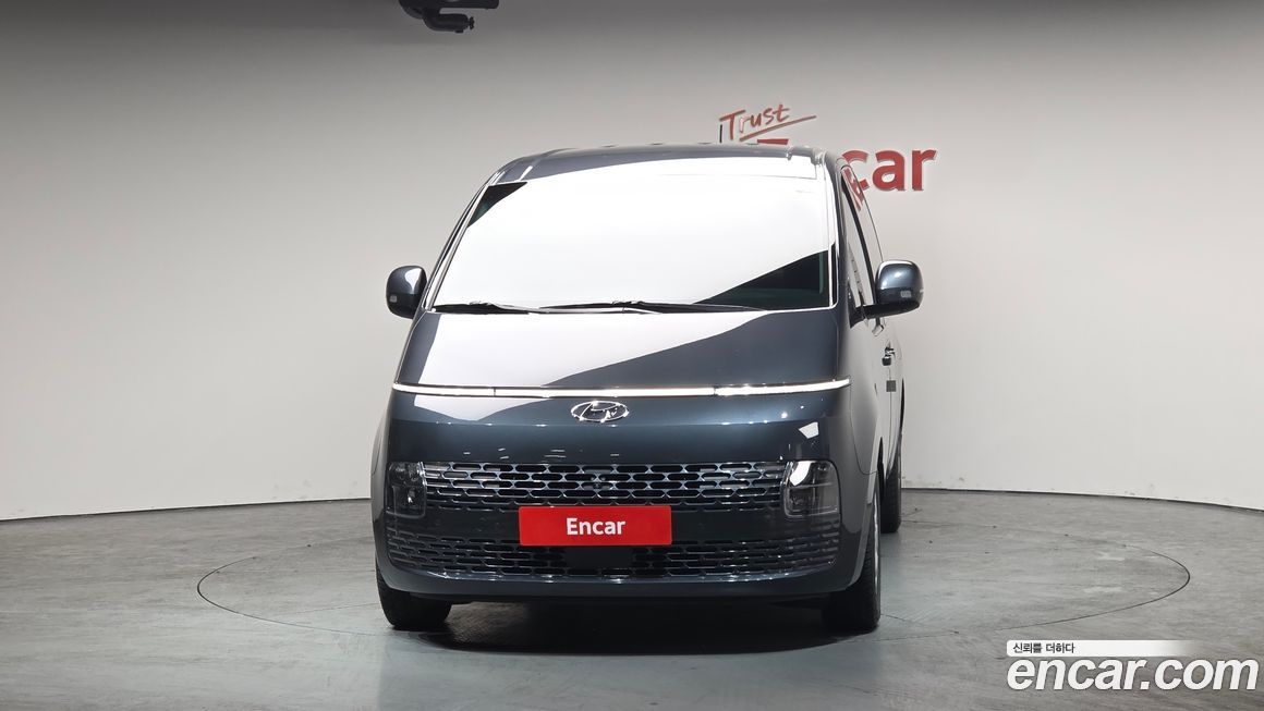 Hyundai Staria 2023