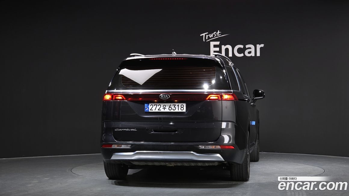 Kia Canival 2021