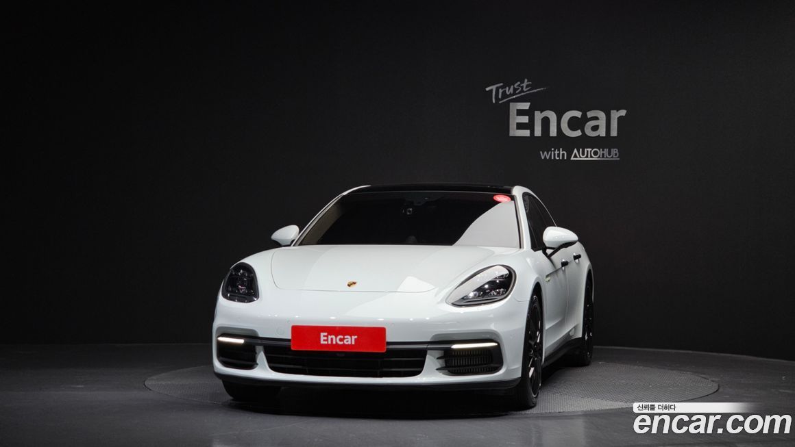 Porsche Panamera 2018