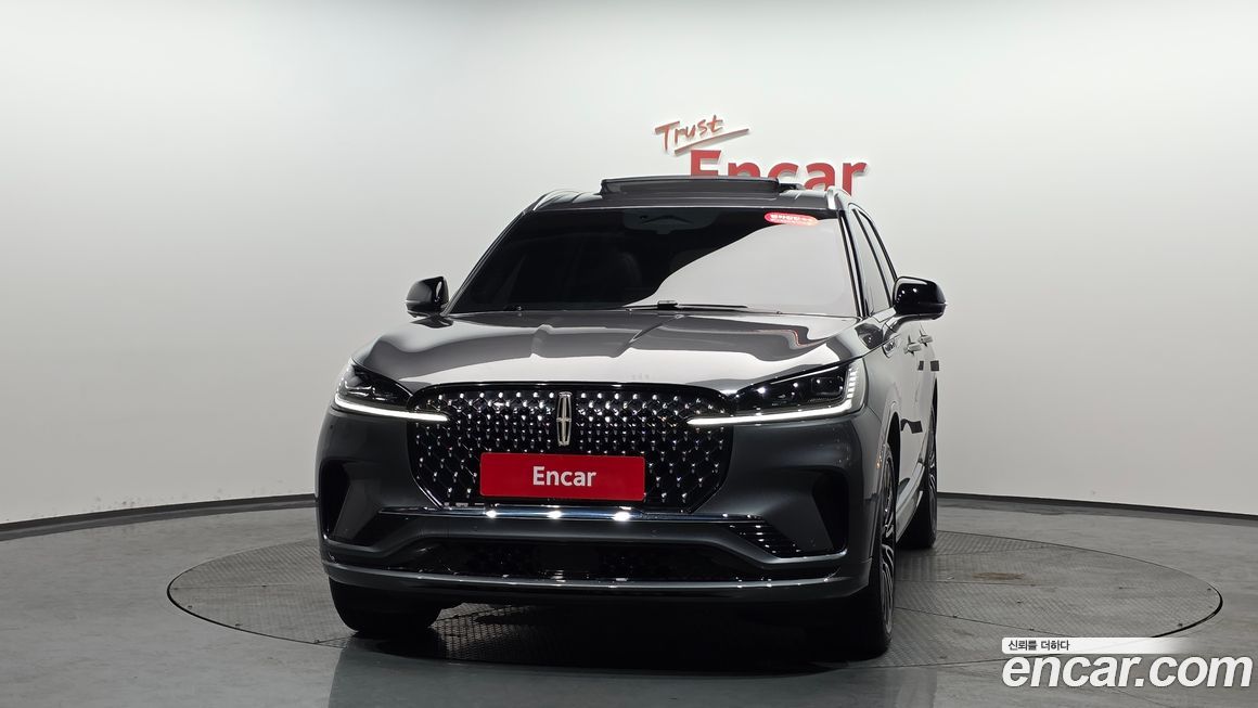 Lincoln Aviator 2025