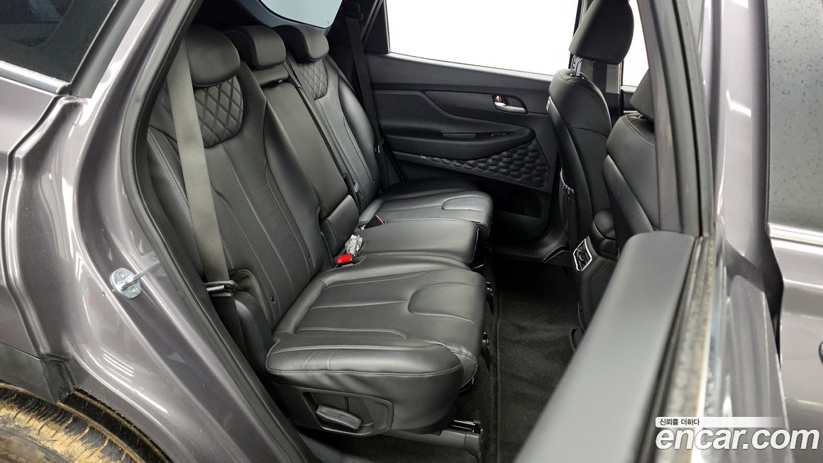 Hyundai Santafe 2022