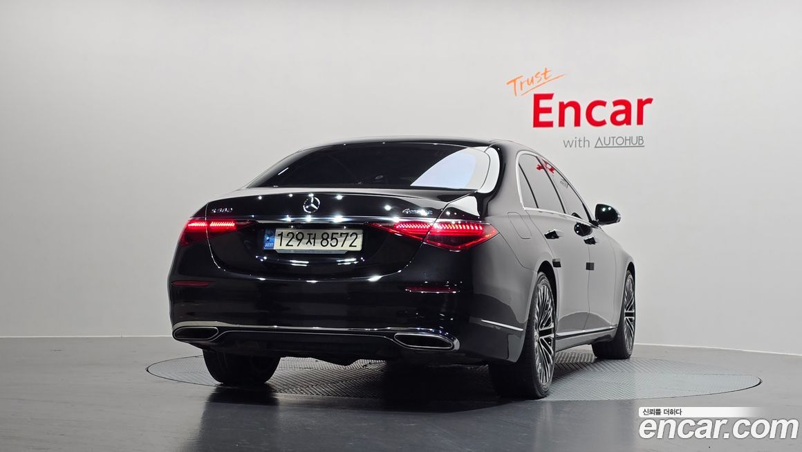 Mercedes-Benz S-Class 2021