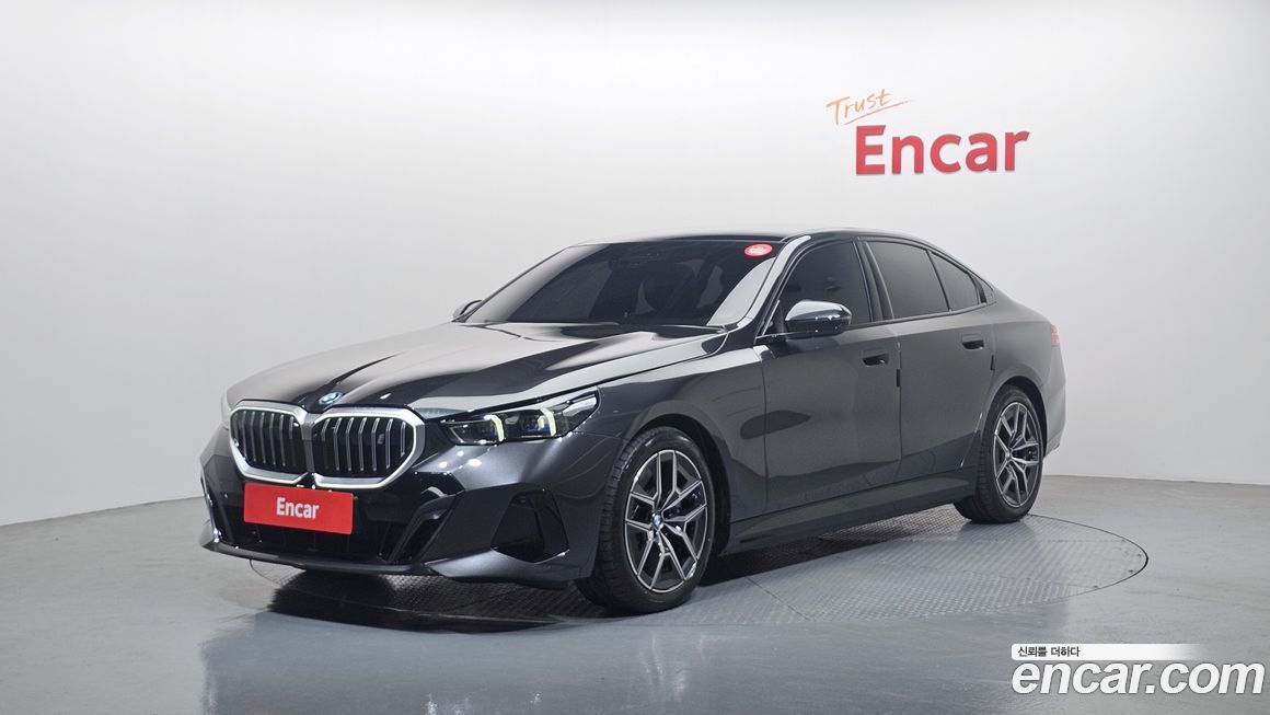 BMW i5 2026
