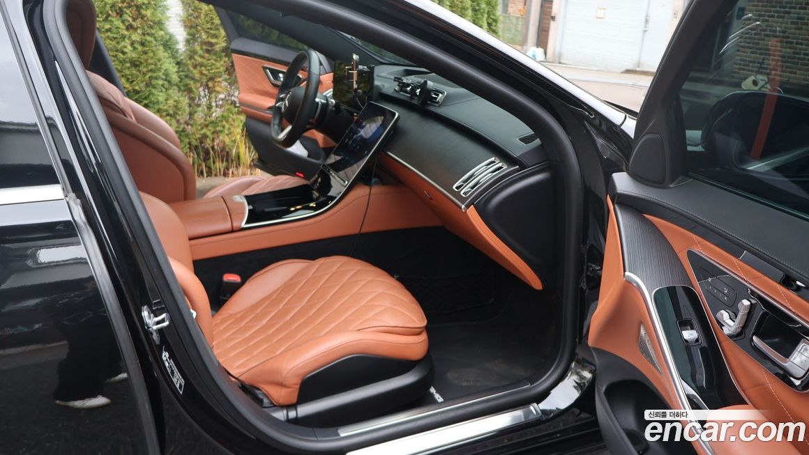 Mercedes-Benz S-Class 2022