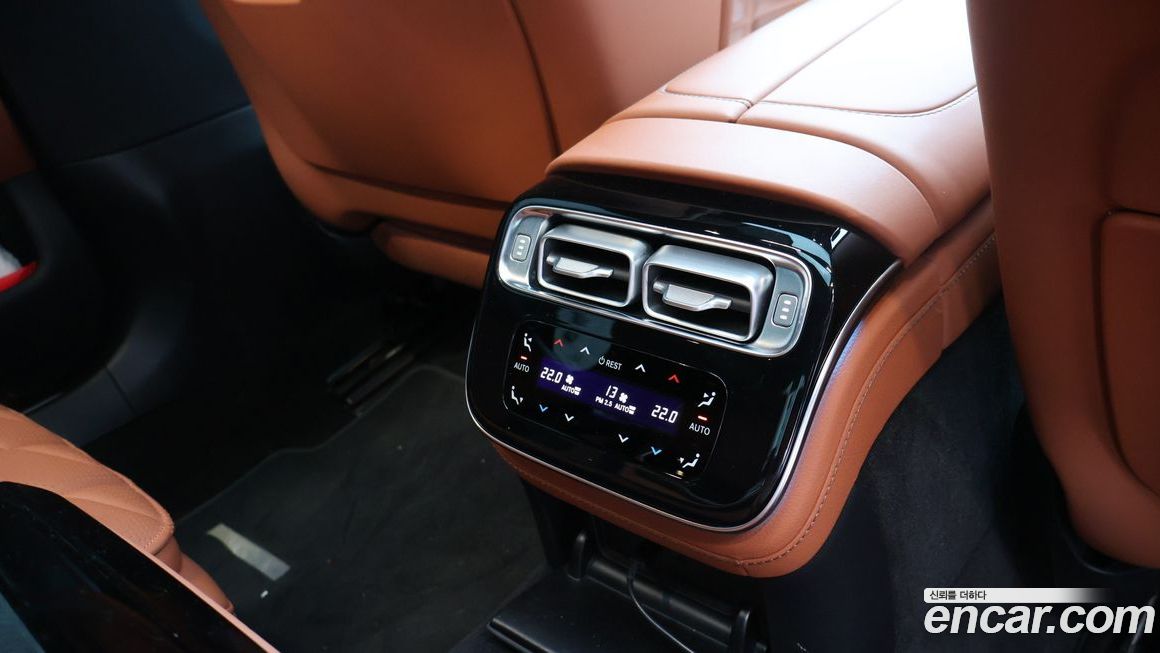 Mercedes-Benz S-Class 2022