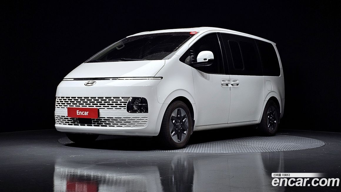 Hyundai Staria 2022