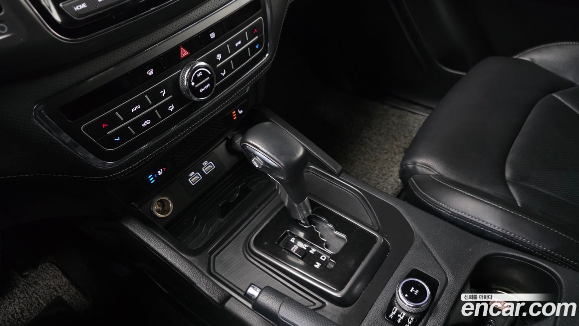 KG_Mobility_Ssangyong Rexton 2023