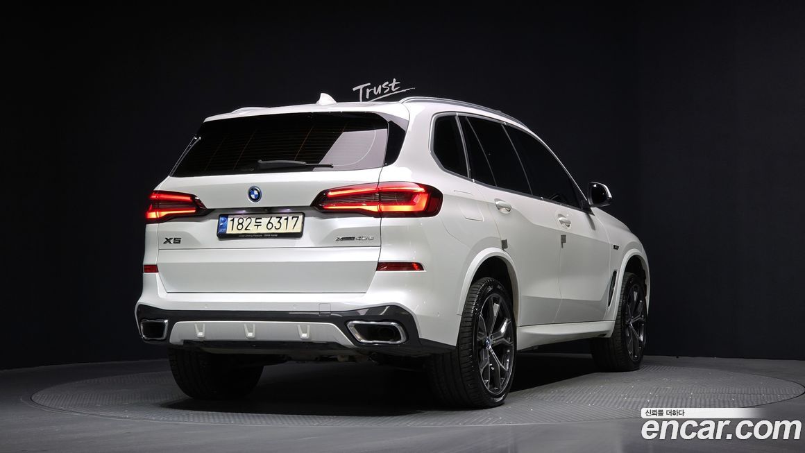BMW X5 2022