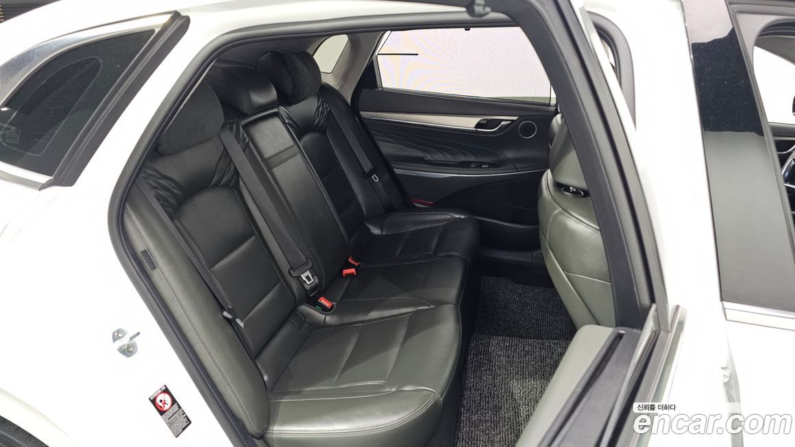 Hyundai Grandeur 2020