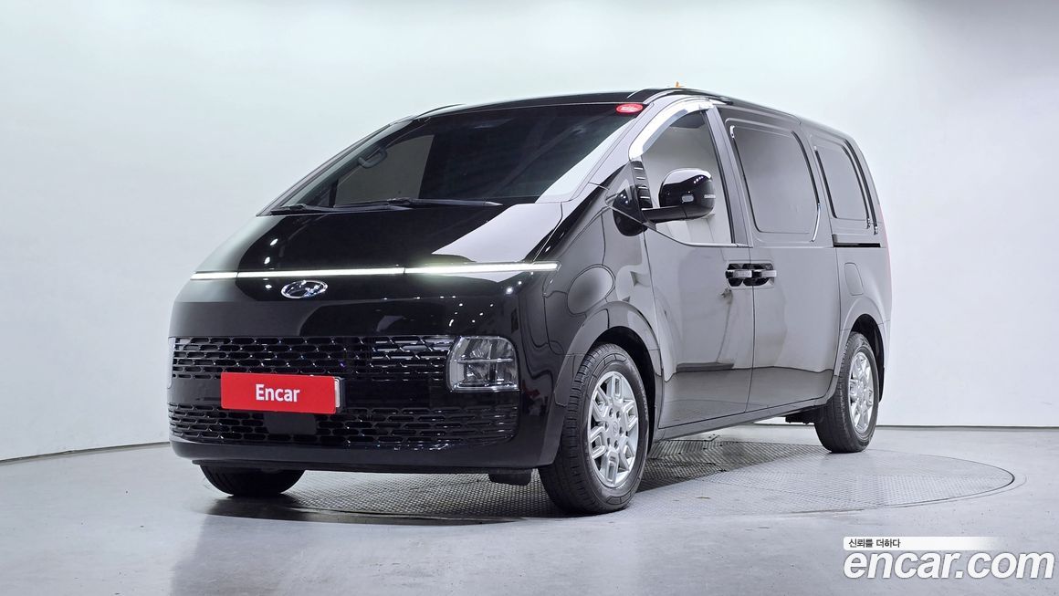 Hyundai Staria 2023