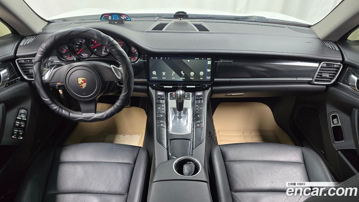 Porsche Panamera 2011