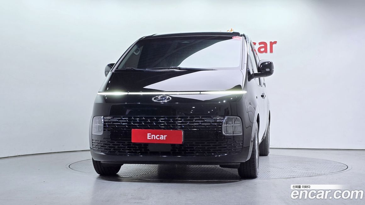 Hyundai Staria 2023