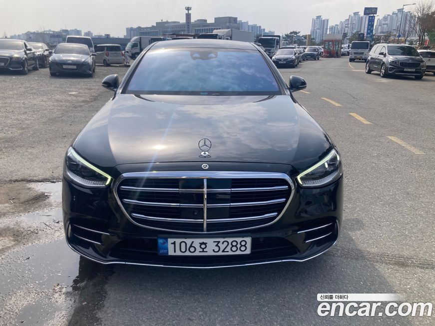 Mercedes-Benz S-Class 2021