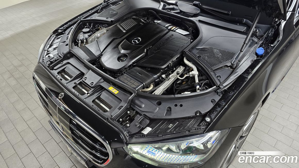 Mercedes-Benz S-Class 2022