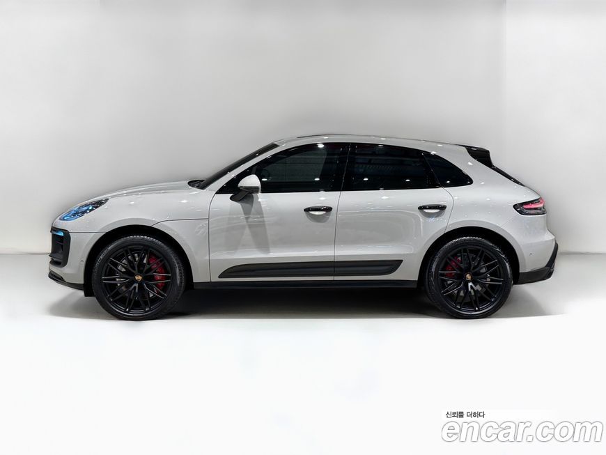 Porsche Macan 2023