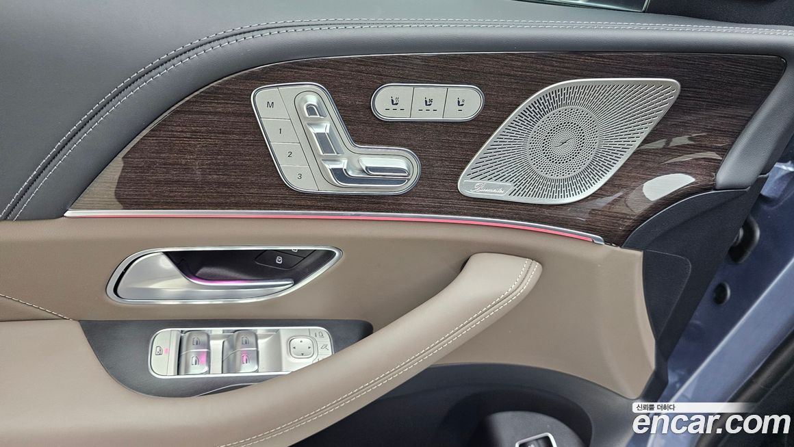 Mercedes-Benz GLE-Class 2025