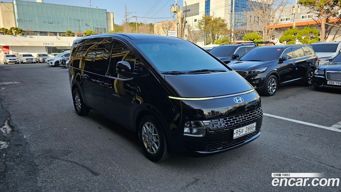 Hyundai Staria 2022
