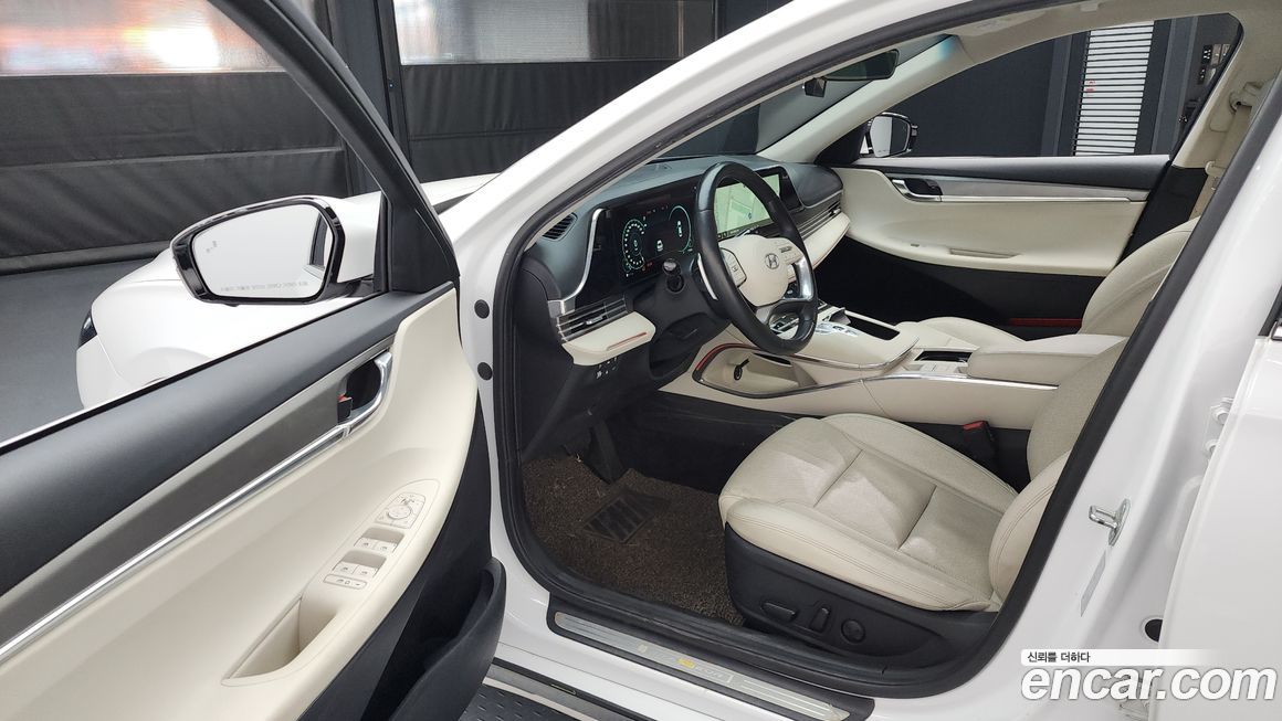 Hyundai Grandeur 2022