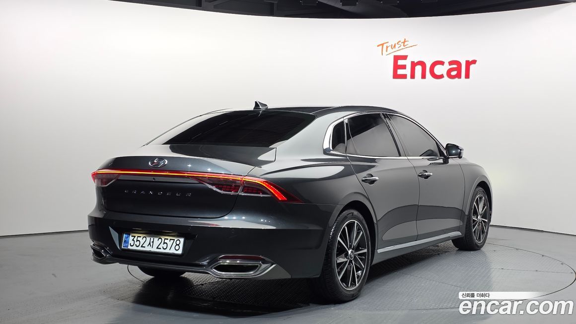 Hyundai Grandeur 2021