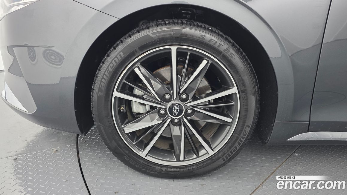 Hyundai Grandeur 2021