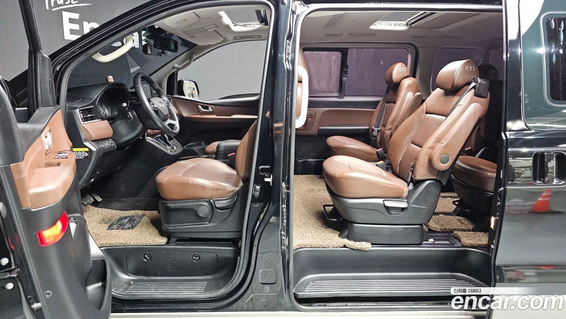 Hyundai Starex 2019