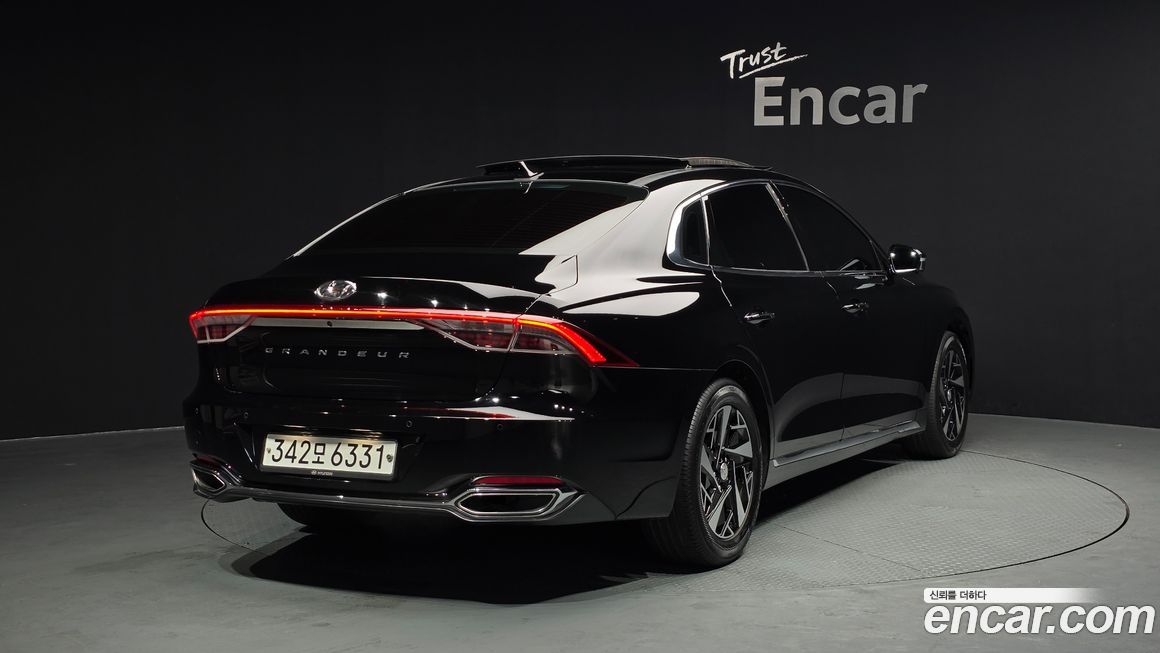 Hyundai Grandeur 2020