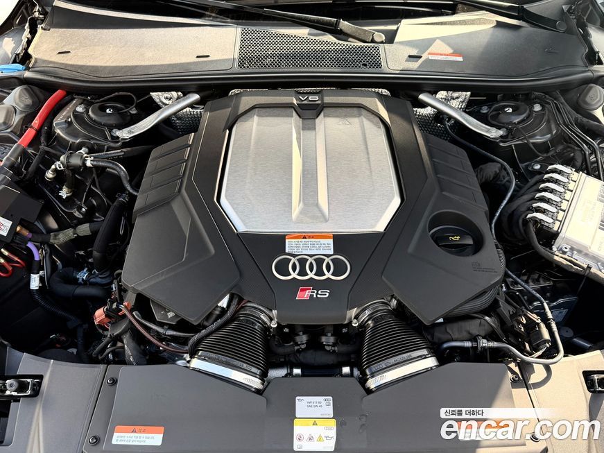 Audi RS7 2025