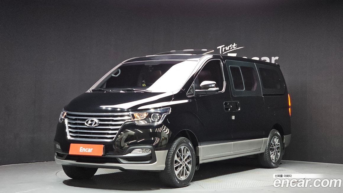 Hyundai Starex 2019