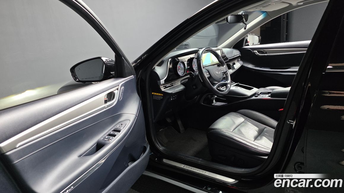 Hyundai Grandeur 2020