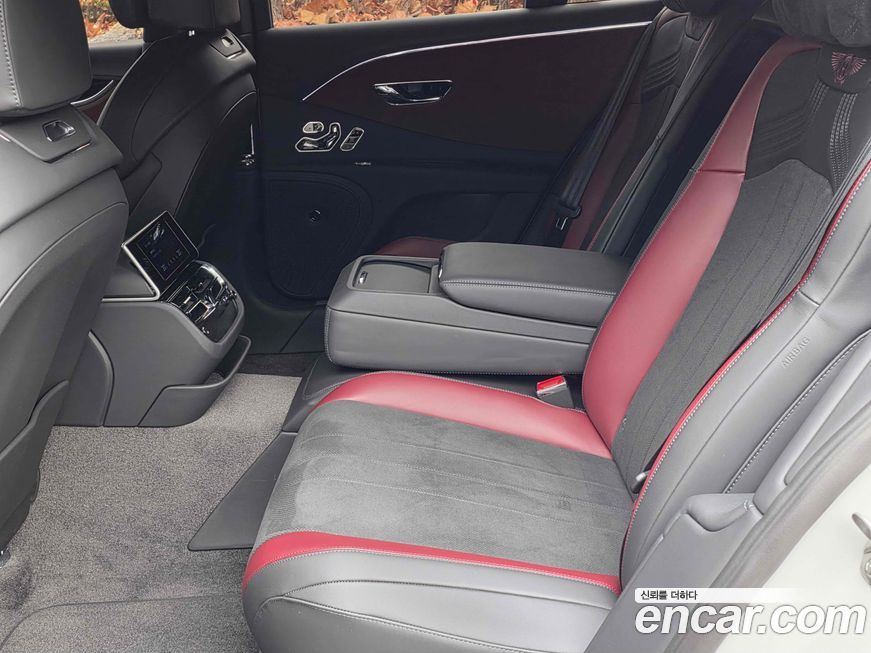 Bentley Flying Spur 2023