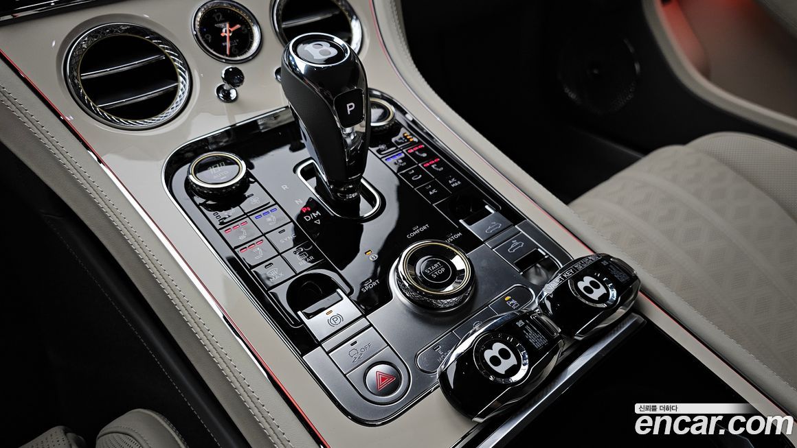 Bentley Continental 2025