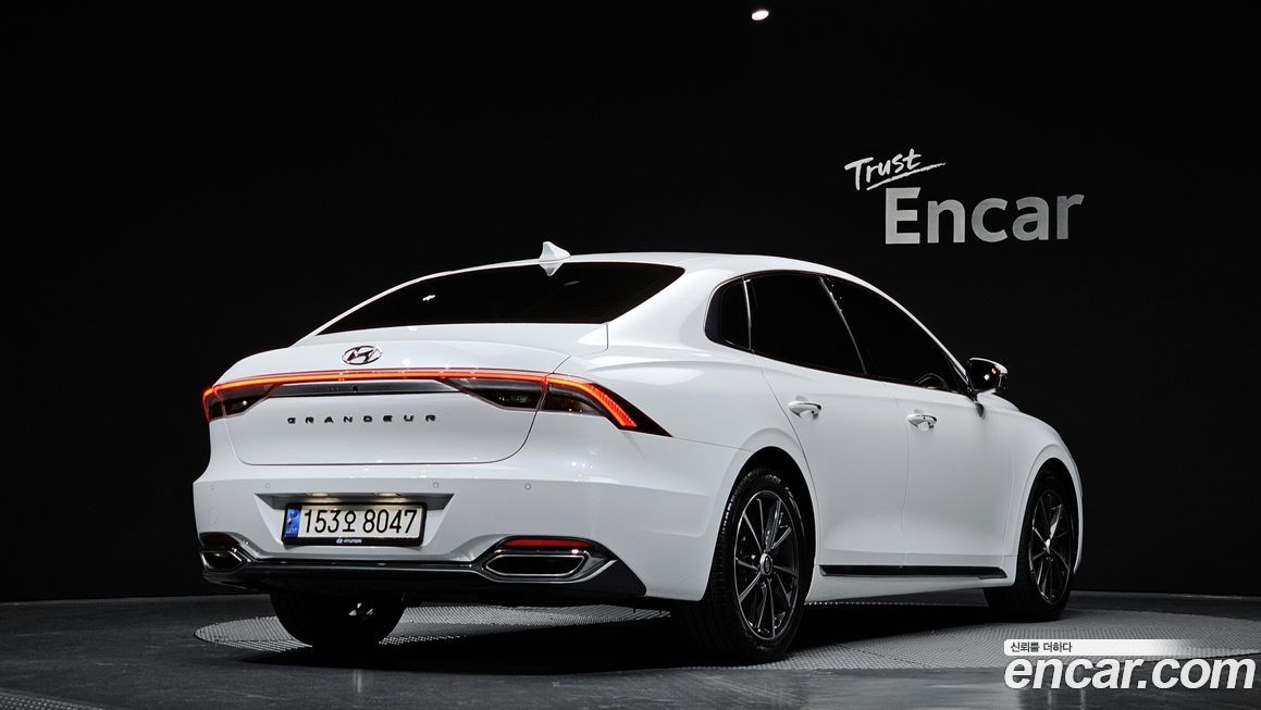 Hyundai Grandeur 2022