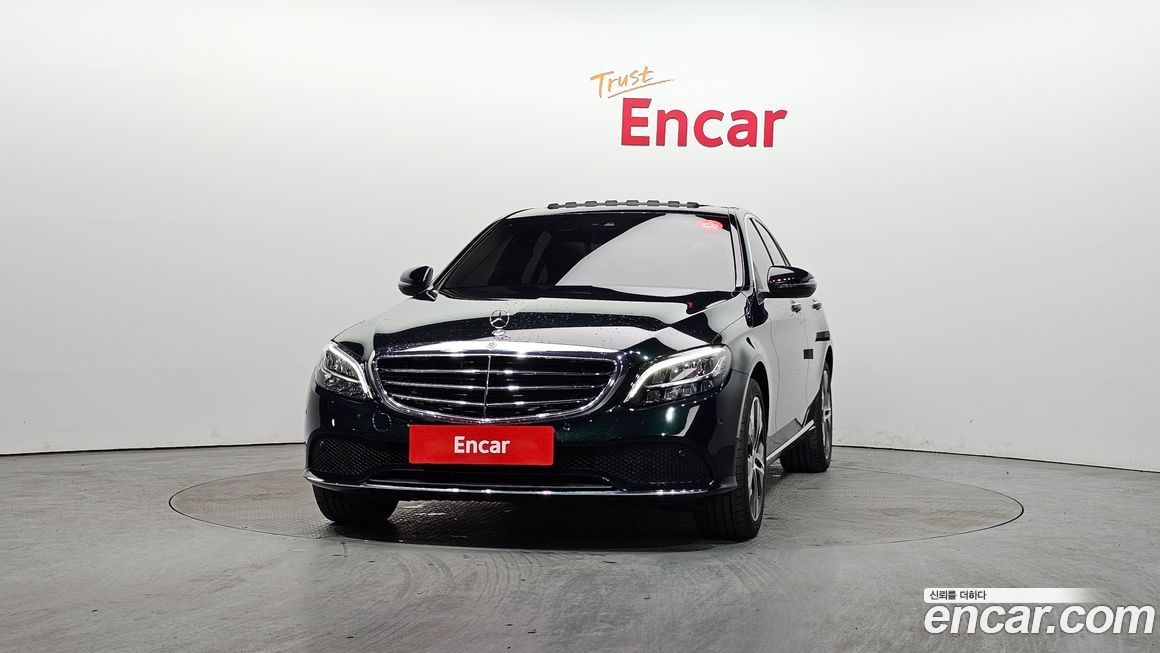 Mercedes-Benz C-Class 2019