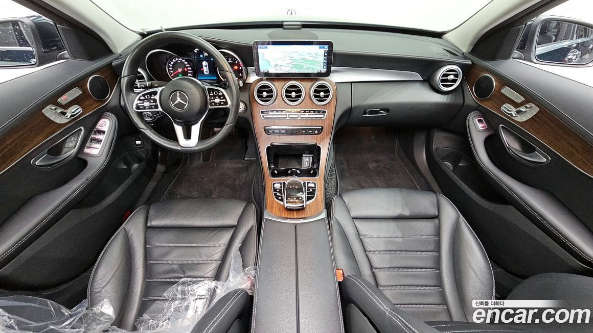 Mercedes-Benz C-Class 2019