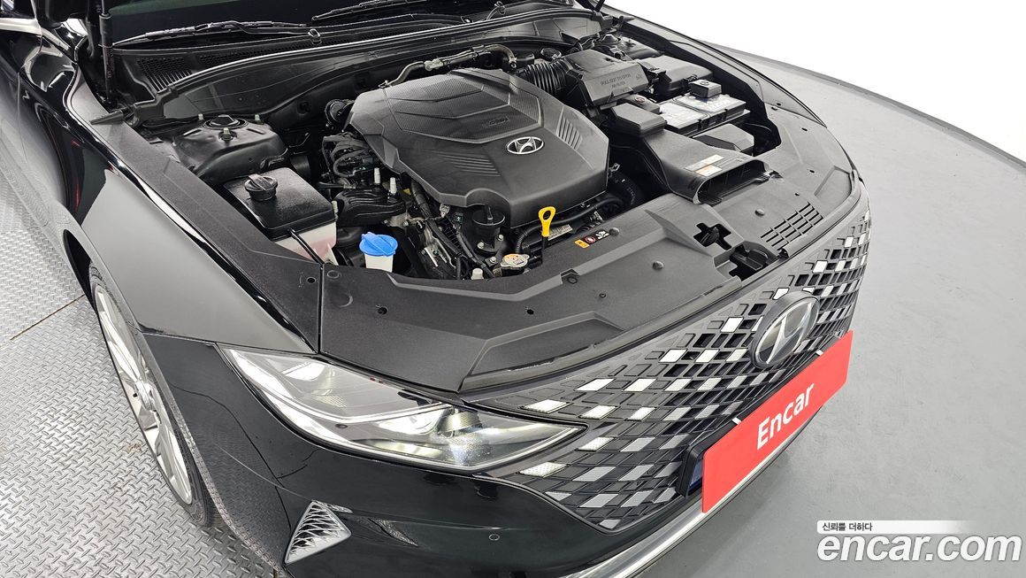 Hyundai Grandeur 2022