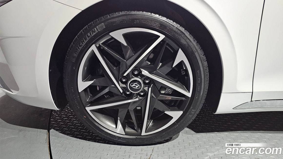 Hyundai Grandeur 2021