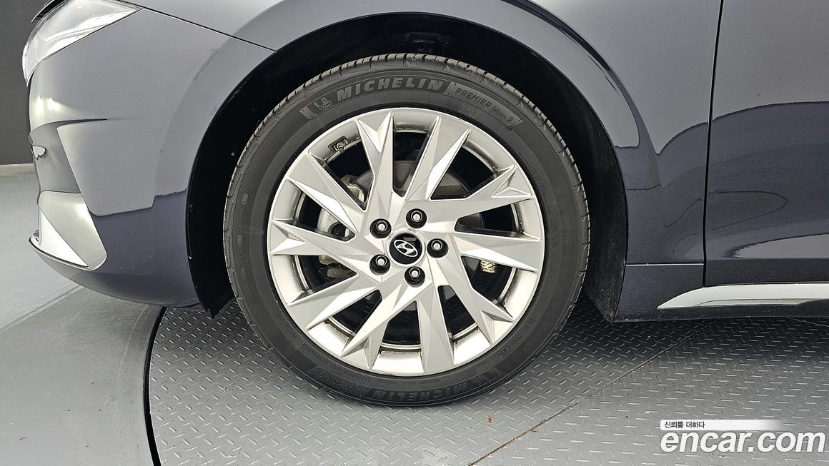 Hyundai Grandeur 2021