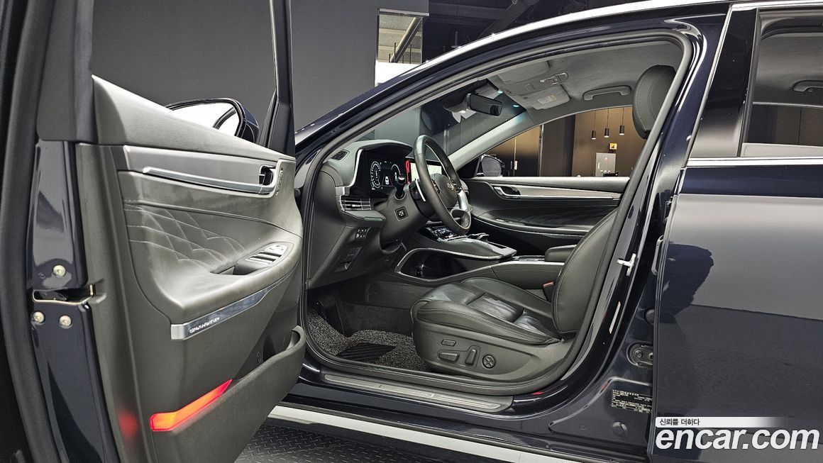 Hyundai Grandeur 2021