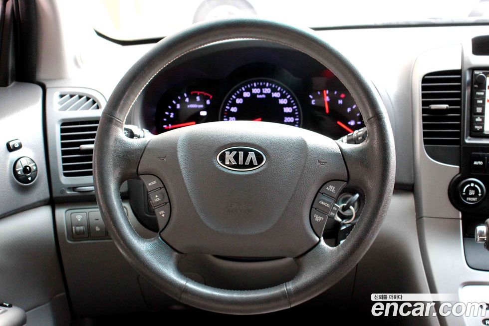 Kia Canival 2013