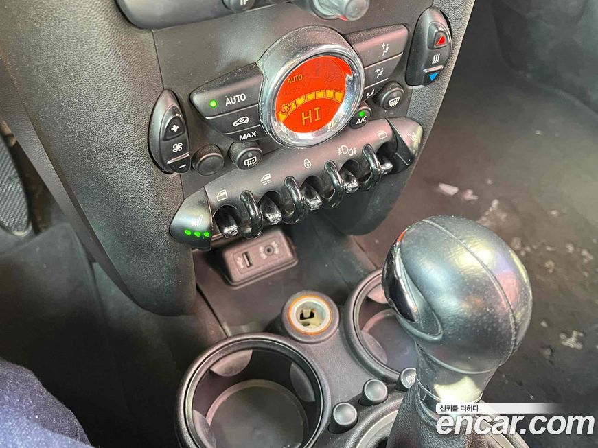 Mini Cooper Convertible 2015