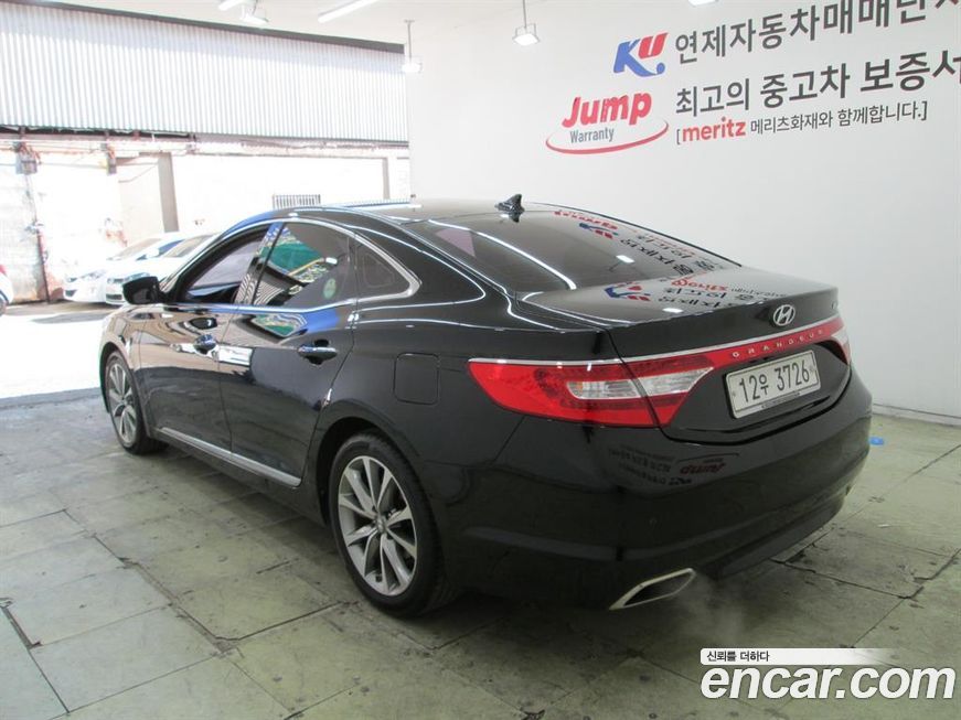Hyundai Grandeur 2015