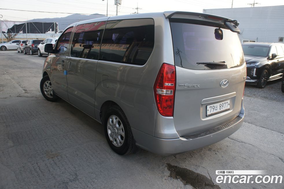 Hyundai Starex 2015