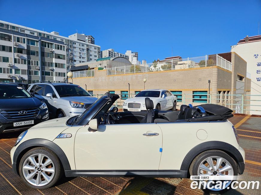 Mini Cooper Convertible 2012