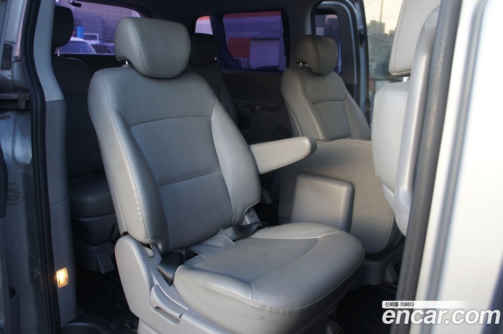 Hyundai Starex 2015