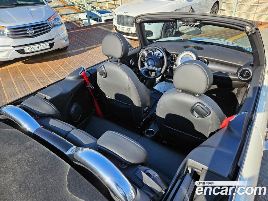 Mini Cooper Convertible 2012