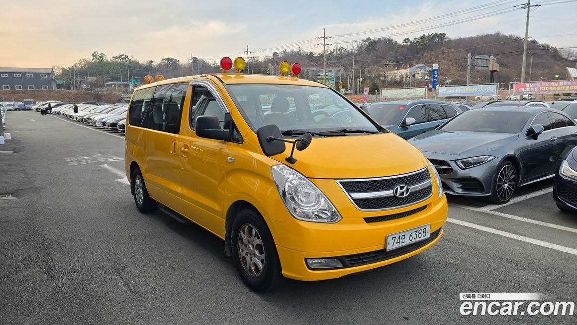 Hyundai Starex 2015